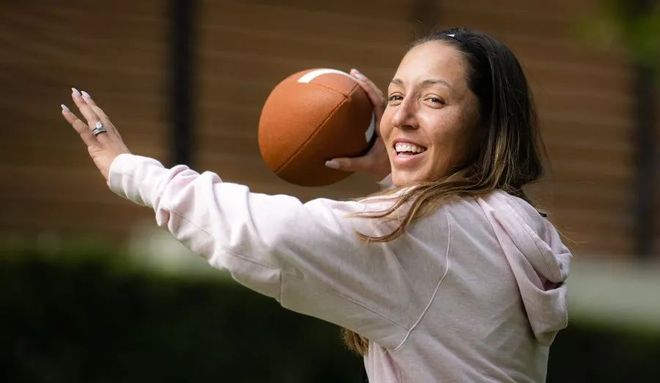 并制造了追 并制造了追